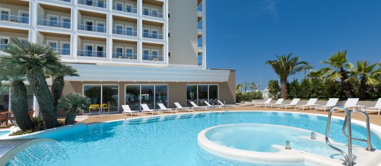 Hotel Riccione Con Piscina Alberghi Piscina Riscaldata